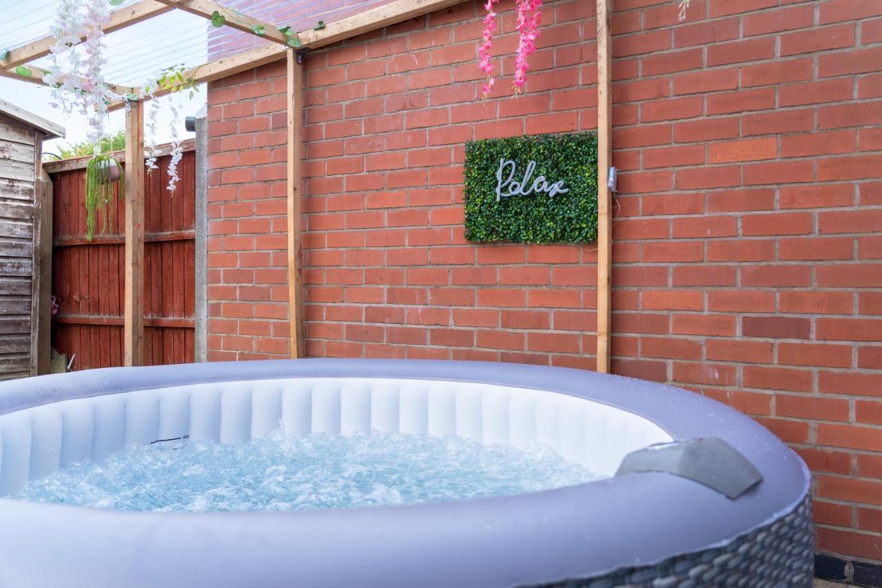 Exclusive Deals L Last-Minute Reserve L Townhouse With Sleeps 6 L Braunstone Town , Leicester L By Zen Nights Short Lets & Serviced Accommodations Buitenkant foto