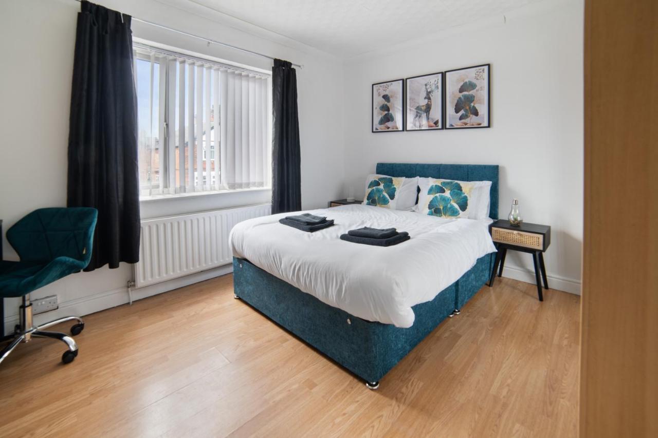 Exclusive Deals L Last-Minute Reserve L Townhouse With Sleeps 6 L Braunstone Town , Leicester L By Zen Nights Short Lets & Serviced Accommodations Buitenkant foto