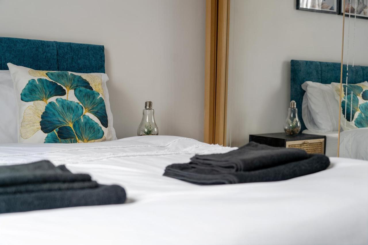 Exclusive Deals L Last-Minute Reserve L Townhouse With Sleeps 6 L Braunstone Town , Leicester L By Zen Nights Short Lets & Serviced Accommodations Buitenkant foto